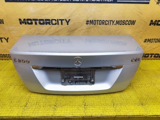 Крышка багажника Mercedes-Benz C-Class 2007-2011