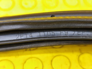 Уплотнитель багажника, ориг. номер 908301KA0B, NISSAN Juke 2010-2014