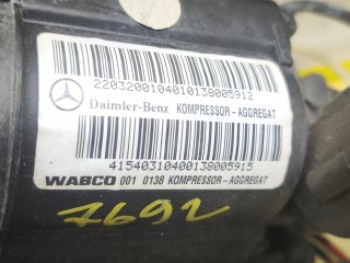 Компрессор пневмоподвески, ориг. номер A2203200104, Mercedes-Benz S-Class 1998-2002