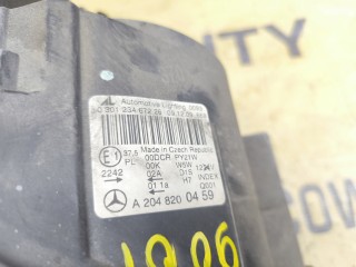 Фара Mercedes-Benz C-Class 2007-2011