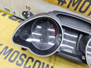 Панель приборов, ориг. номер 8T0920931C, AUDI A5 2007-2011