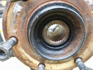 Кулак поворотный, ориг. номер 40015ZR00A, INFINITI QX56 2004-2007