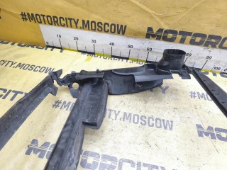 Дефлектор радиатора, ориг. номер A1645001316, Mercedes-Benz ML-Class 2005-2008