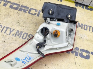 Фонарь, ориг. номер 2039551, FORD KUGA 2008-2013