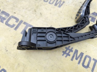 Педаль газа, ориг. номер A1643000104, Mercedes-Benz ML-Class 2005-2008