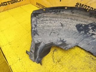 Подкрылок BMW X5 2003-2006