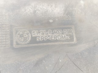 Подкрылок, ориг. номер 51718403059, BMW X5 2003-2006