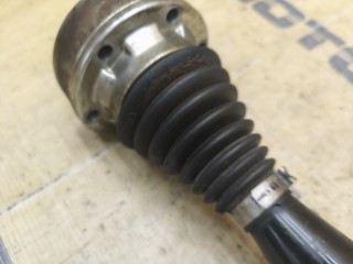 Привод, ориг. номер 6R0407762B, AUDI A1 2010-2014