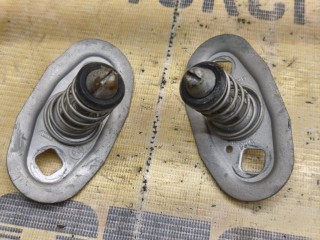 Крюк капота, ориг. номер 51238172164, BMW 525i 2000-2004