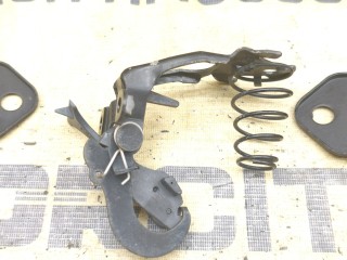 Крюк капота, ориг. номер A2028800364, Mercedes-Benz E-Class 1993-1998