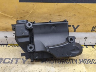 Корпус воздушного фильтра, ориг. номер 13717583713, BMW X5 2010-2013