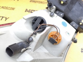 Фонарь, ориг. номер 2039551, FORD KUGA 2008-2013