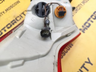 Фонарь, ориг. номер 2039551, FORD KUGA 2008-2013