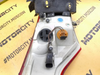 Фонарь, ориг. номер 2039551, FORD KUGA 2008-2013