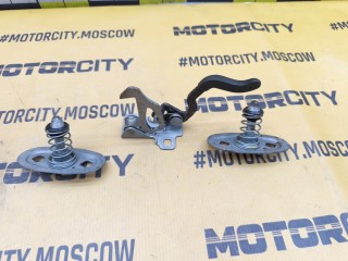 Крюк капота, ориг. номер 51238172164, BMW 523i 1995-2000