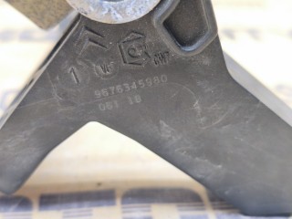 Крюк капота, ориг. номер 9676345980, Citroen C4 PICASSO 2013-2016