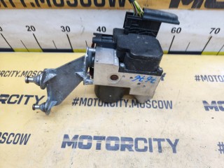 Блок ABS Mercedes-Benz S-Class 2002-2005