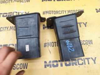 Кронштейн усилителя бампера, ориг. номер 9676575880, Citroen C4 PICASSO 2013-2016
