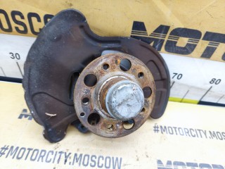 Кулак поворотный Mercedes-Benz C-Class 1997-2001