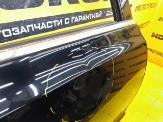 Дверь CHRYSLER 300C 2011-2015