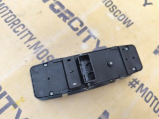 Блок стеклоподъемников, ориг. номер 68139806AB, CHRYSLER 300C 2011-2015