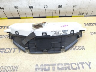 Панель приборов, ориг. номер 30682272, VOLVO V70 2004-2007