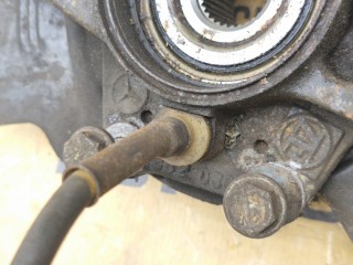 Кулак, ориг. номер A1633500508, Mercedes-Benz ML-Class 2001-2005