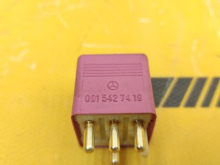 Реле, ориг. номер 0015427419, Mercedes-Benz