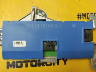 Усилитель антенны, ориг. номер A2118201989, Mercedes-Benz