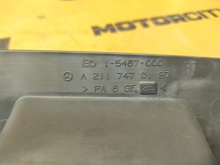 Накладка крышки багажника, ориг. номер A2117470187, Mercedes-Benz