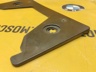 Рамка номера, ориг. номер 51187000548, BMW X5 2003-2006
