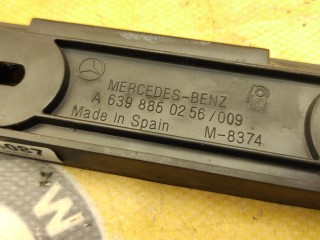 Кронштейн бампера, ориг. номер A6398850256, Mercedes-Benz
