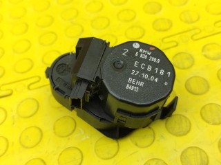 Моторчик заслонок отопителя, ориг. номер 64116930299, BMW 525i 2000-2004