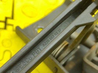 Крюк капота, ориг. номер A2208800464, Mercedes-Benz