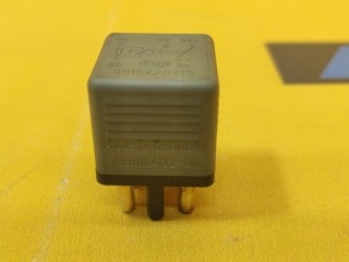 Реле, ориг. номер A0015420219, Mercedes-Benz