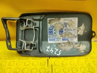 Лючок топливного бака, ориг. номер A1247500106, Mercedes-Benz