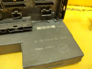 Блок предохранителей, ориг. номер A0225455332, Mercedes-Benz
