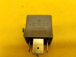 Реле, ориг. номер A0025422619, Mercedes-Benz