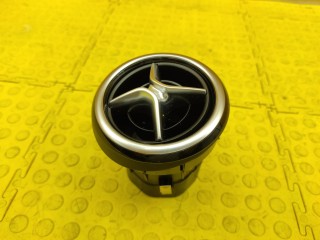 Дефлектор салона, ориг. номер A2468304100, Mercedes-Benz