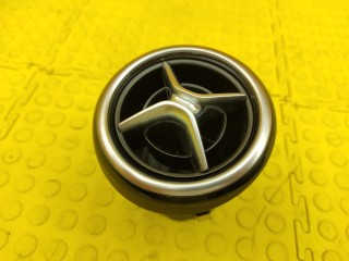 Дефлектор салона, ориг. номер A2468304100, Mercedes-Benz