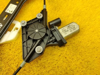 Стеклоподъемник, ориг. номер 51359805672, MINI Countryman S