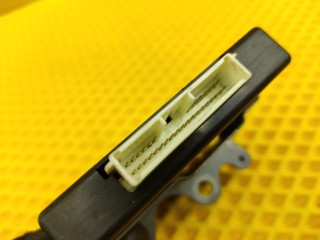 Блок раздаточной коробки, ориг. номер 8963042010, TOYOTA RAV4 2005-2008