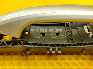 Ручка двери внешняя, ориг. номер A2047602234, Mercedes-Benz