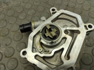 Насос вакуумный, ориг. номер A2702300365, Mercedes-Benz
