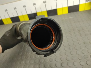 Патрубок интеркулера, ориг. номер 13717597588, BMW 116i
