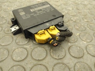 Блок парктроника, ориг. номер 7P6919475A, VOLKSWAGEN Touareg 2010-2014