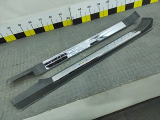 Накладки порогов, ориг. номер A2156801535, Mercedes-Benz