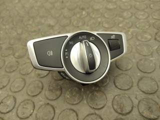 Переключатель света, ориг. номер A2059051810, Mercedes-Benz C200