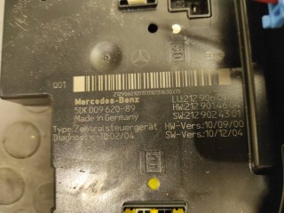 Блок предохранителей, ориг. номер A2129060105, Mercedes-Benz