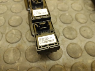 Блок стеклоподъемников, ориг. номер 61319208111, BMW 320i